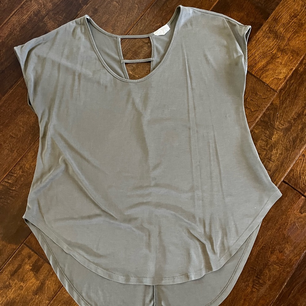 Light green casual cotton top